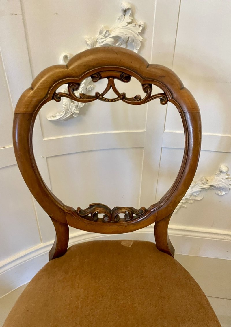 Quality Set of Six Antique Victorian Carved Walnut Balloon-Back Dining Chairs